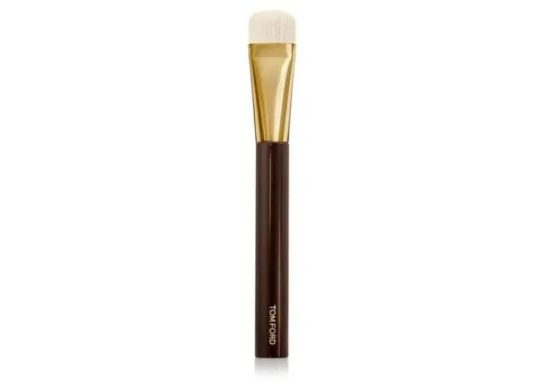 Tom Ford Shade & Illuminate Brush 04 - Brush make-up - TOM FORD